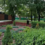 Labo Apartment Metro Plocka